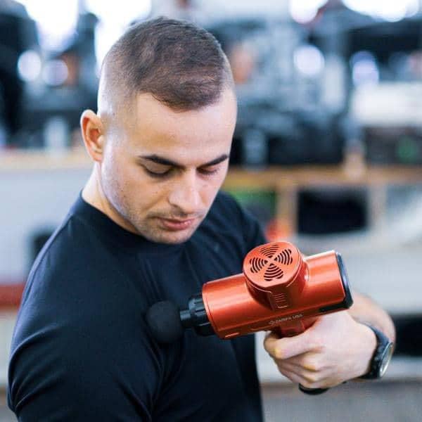 Do Massage Gun Benefit People Who Suffer from Frozen Shoulder? » Massage  Gear Advisor